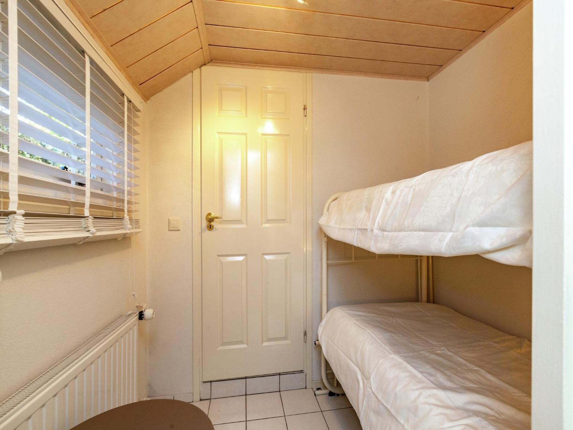 Quaint Apartment In Oostkapelle Zealand With Terrace Eksteriør billede