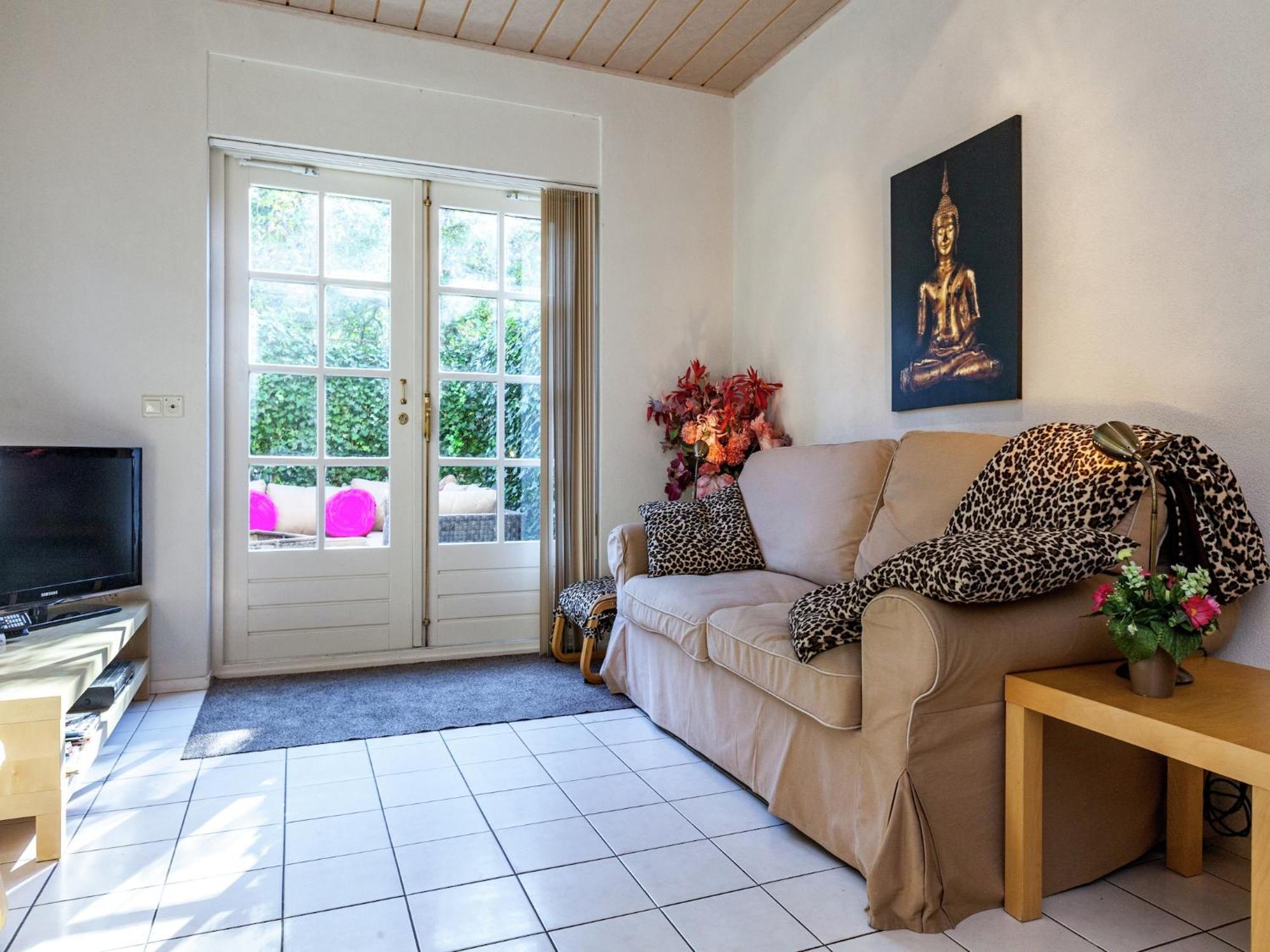 Quaint Apartment In Oostkapelle Zealand With Terrace Eksteriør billede